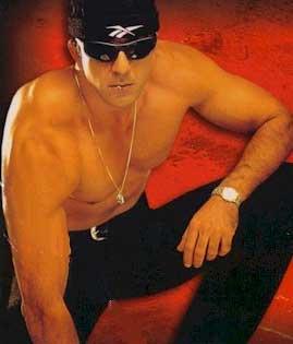 Sanjay Dutt in Khauff