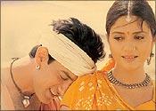 Aamir Khan, Gracy Singh in Lagaan
